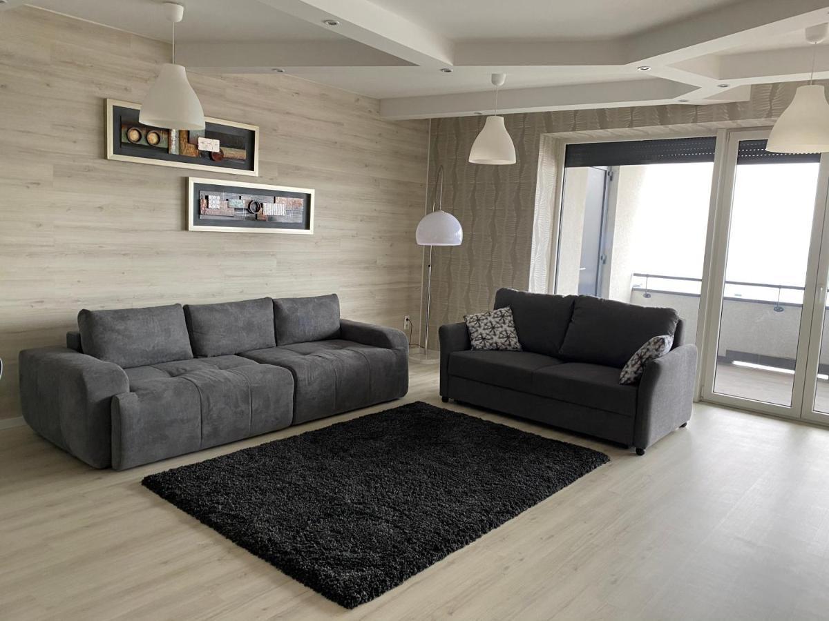 Parizsi Udvar I. Apartment Debrecen Dış mekan fotoğraf